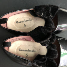 Load image into Gallery viewer, girls bow shoes
