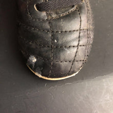 Load image into Gallery viewer, soccer cleats
