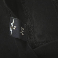 Load image into Gallery viewer, v-neck off the shoulder top
