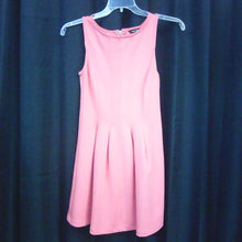 Load image into Gallery viewer, solid color sleeveless dress
