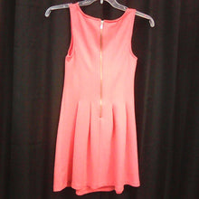 Load image into Gallery viewer, solid color sleeveless dress

