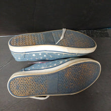 Load image into Gallery viewer, star patterned sneakers
