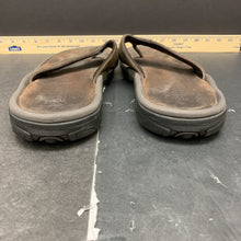 Load image into Gallery viewer, men flip flops
