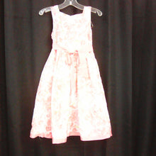 Load image into Gallery viewer, sleeveless floral dress
