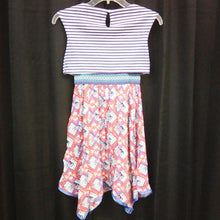 Load image into Gallery viewer, sleeveless striped/patterned dress
