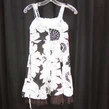 Load image into Gallery viewer, sleeveless floral dress
