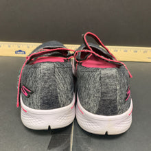 Load image into Gallery viewer, girls shoes
