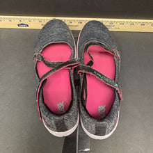 Load image into Gallery viewer, girls shoes
