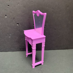 doll vanity