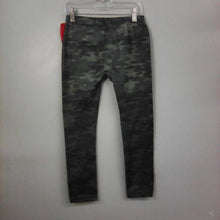Load image into Gallery viewer, distressed look leggings
