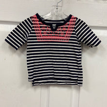 Load image into Gallery viewer, striped top
