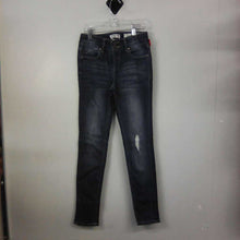 Load image into Gallery viewer, distressed denim pants
