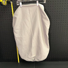 Load image into Gallery viewer, Bundle me carseat cover
