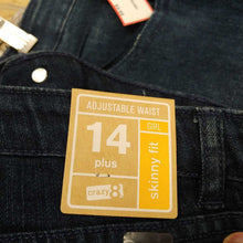 Load image into Gallery viewer, (new) denim pants
