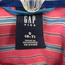 Load image into Gallery viewer, striped button down shirt
