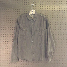 Load image into Gallery viewer, Striped Button down shirt
