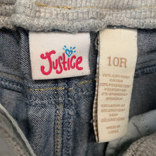 Load image into Gallery viewer, denim jeans

