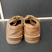 Load image into Gallery viewer, boys boat shoes
