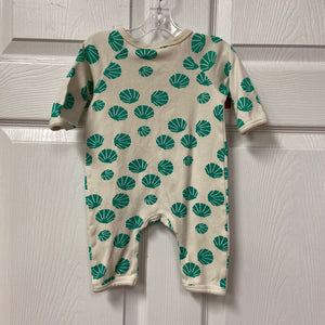 shell pattern outfit