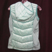 Load image into Gallery viewer, hooded full zip up puffy vest
