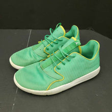 Load image into Gallery viewer, boy air jordan sneakers
