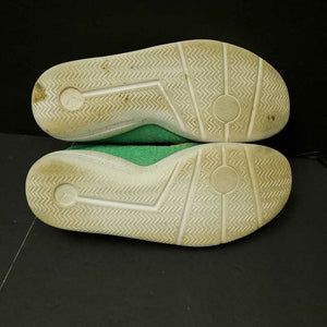 boy air jordan sneakers