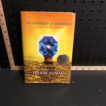 Load image into Gallery viewer, The Diamond of Darkhold(Book of Ember)(Jeanne DuPrau)-series
