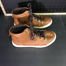 Load image into Gallery viewer, Boy&#39;s Shoes
