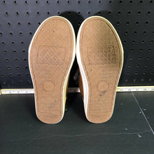 Load image into Gallery viewer, Boy&#39;s Shoes
