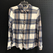 Load image into Gallery viewer, Plaid Button Down top
