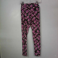 Load image into Gallery viewer, Squirrel leggings
