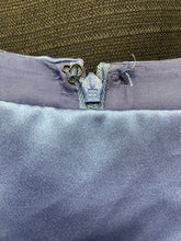 Load image into Gallery viewer, Floor length gown w/gloves
