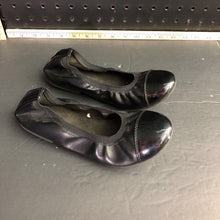 Load image into Gallery viewer, Girl's Shoes
