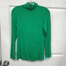 Load image into Gallery viewer, Turtle-neck top
