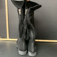 Load image into Gallery viewer, Girl's Zip boots
