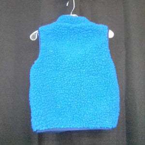 Fuzzy vest w/Velcro pocket