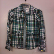 Load image into Gallery viewer, Plaid Button Down Shirt
