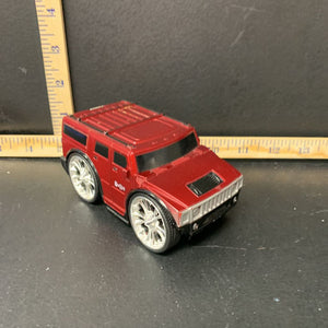"H2" Hummer truck