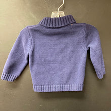 Load image into Gallery viewer, Button up sweater
