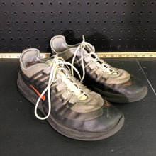 Load image into Gallery viewer, Boy&#39;s Air max axis
