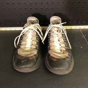 Boy's Air max axis