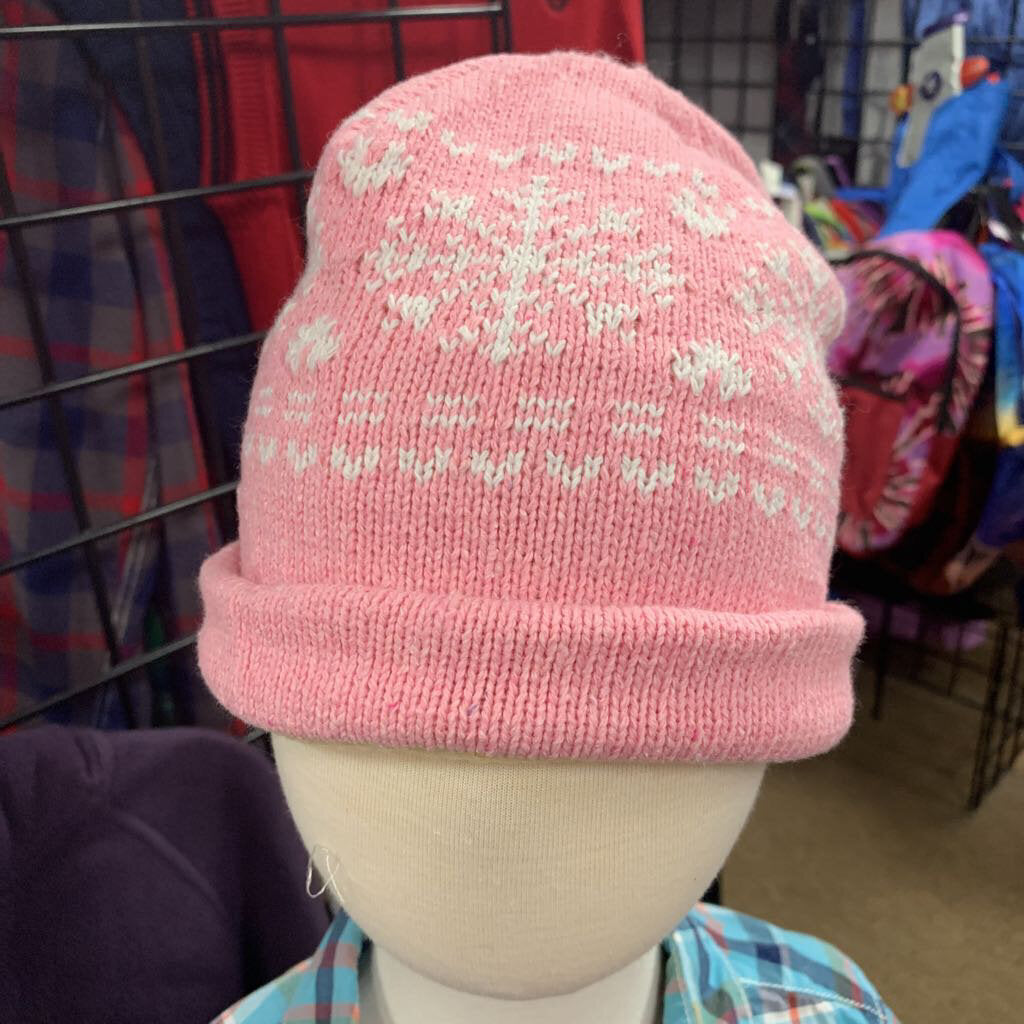 Hat w/snowflakes