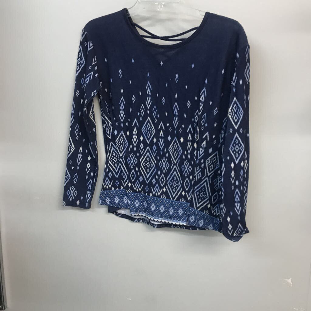Patterned top