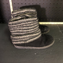 Load image into Gallery viewer, Girl's boots
