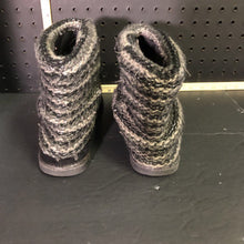 Load image into Gallery viewer, Girl's boots
