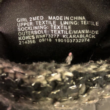 Load image into Gallery viewer, Girl's boots

