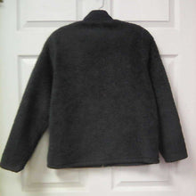Load image into Gallery viewer, Zip sweatshirt

