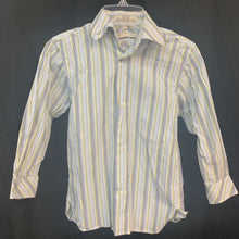 Load image into Gallery viewer, button down shirt
