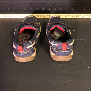 Boy's shoes