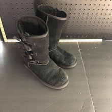 Load image into Gallery viewer, Girl's boots w/bows
